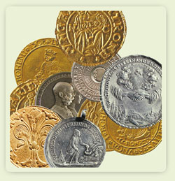 Ukážky mincí a medailí v zbierkach kremnického múzea